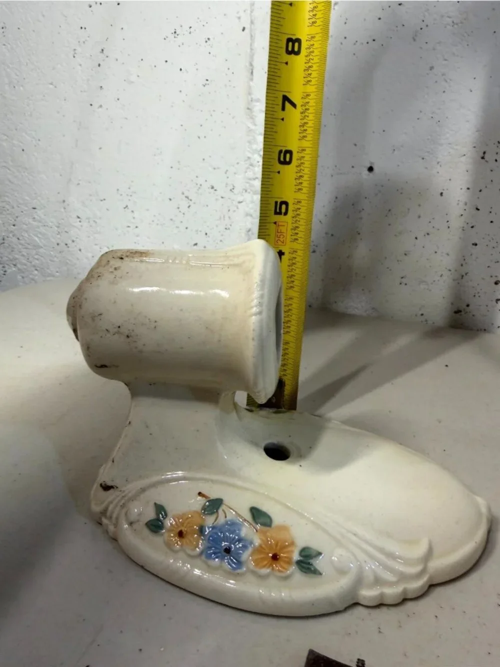 Beautiful 1930s Porcelain Art Deco Porcelier Light Sconce - 1 Floral